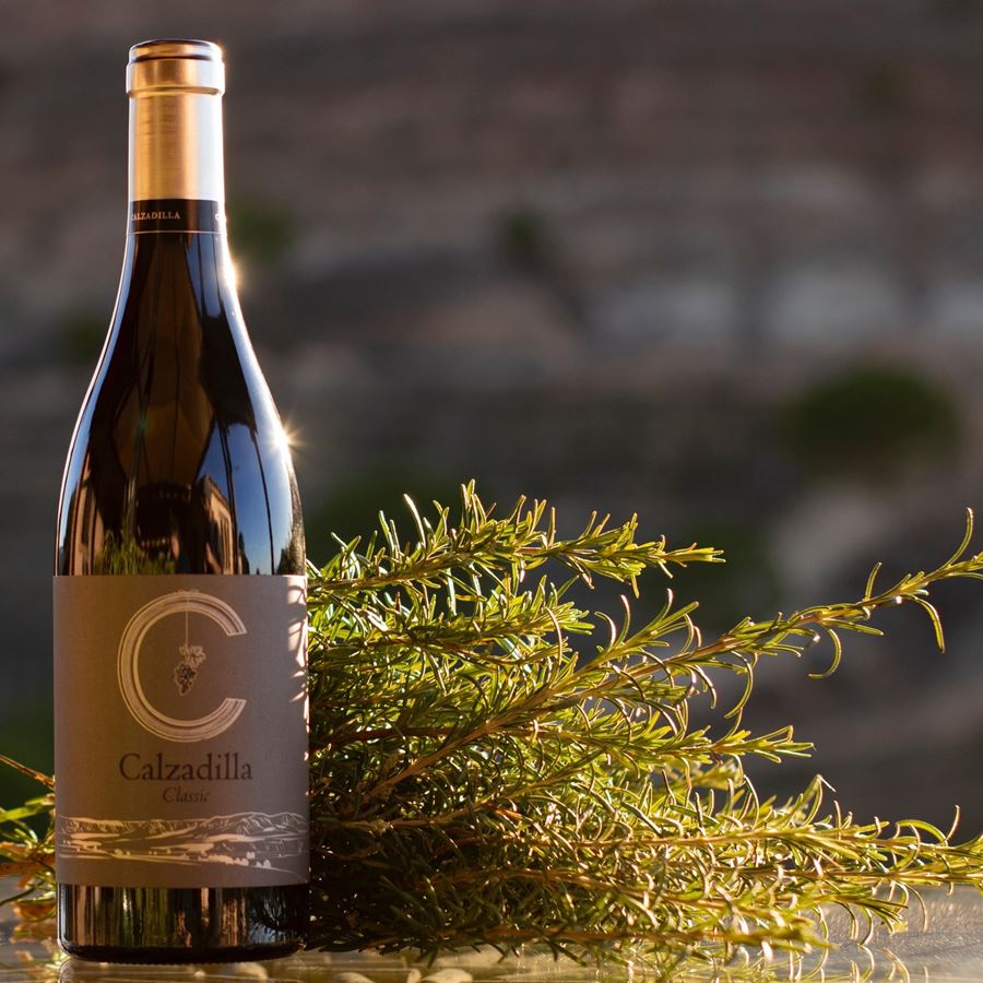 Bodega Calzadilla - Classic vino tinto ecológico D.O.P. Pago Calzadilla 75cl, 3 uds