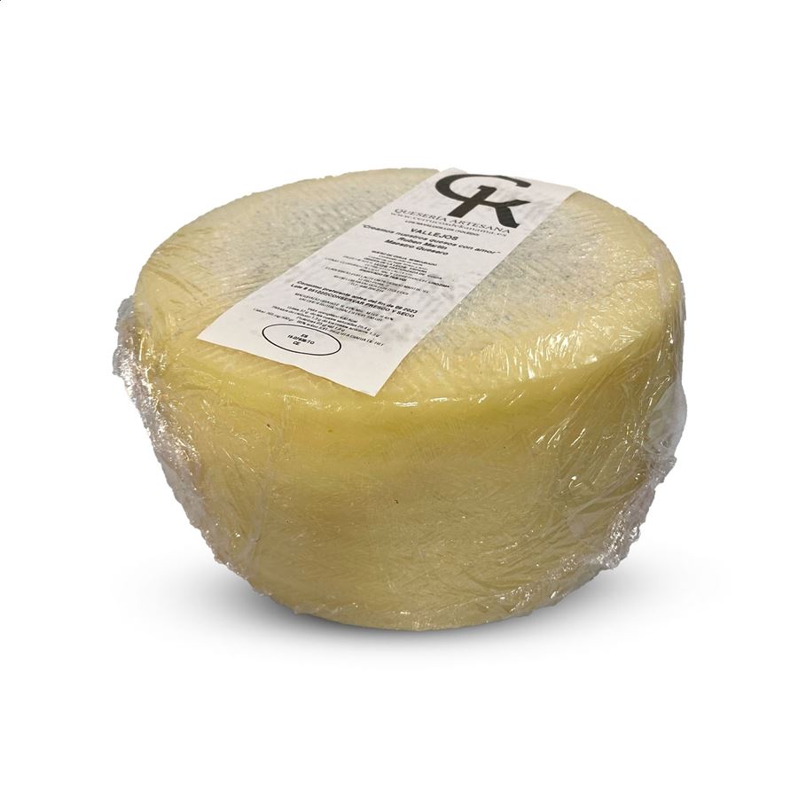 Cerrucos de Kanama - Vallejo, queso semicurado de leche pasterizada de oveja 800g aprox, 1ud
